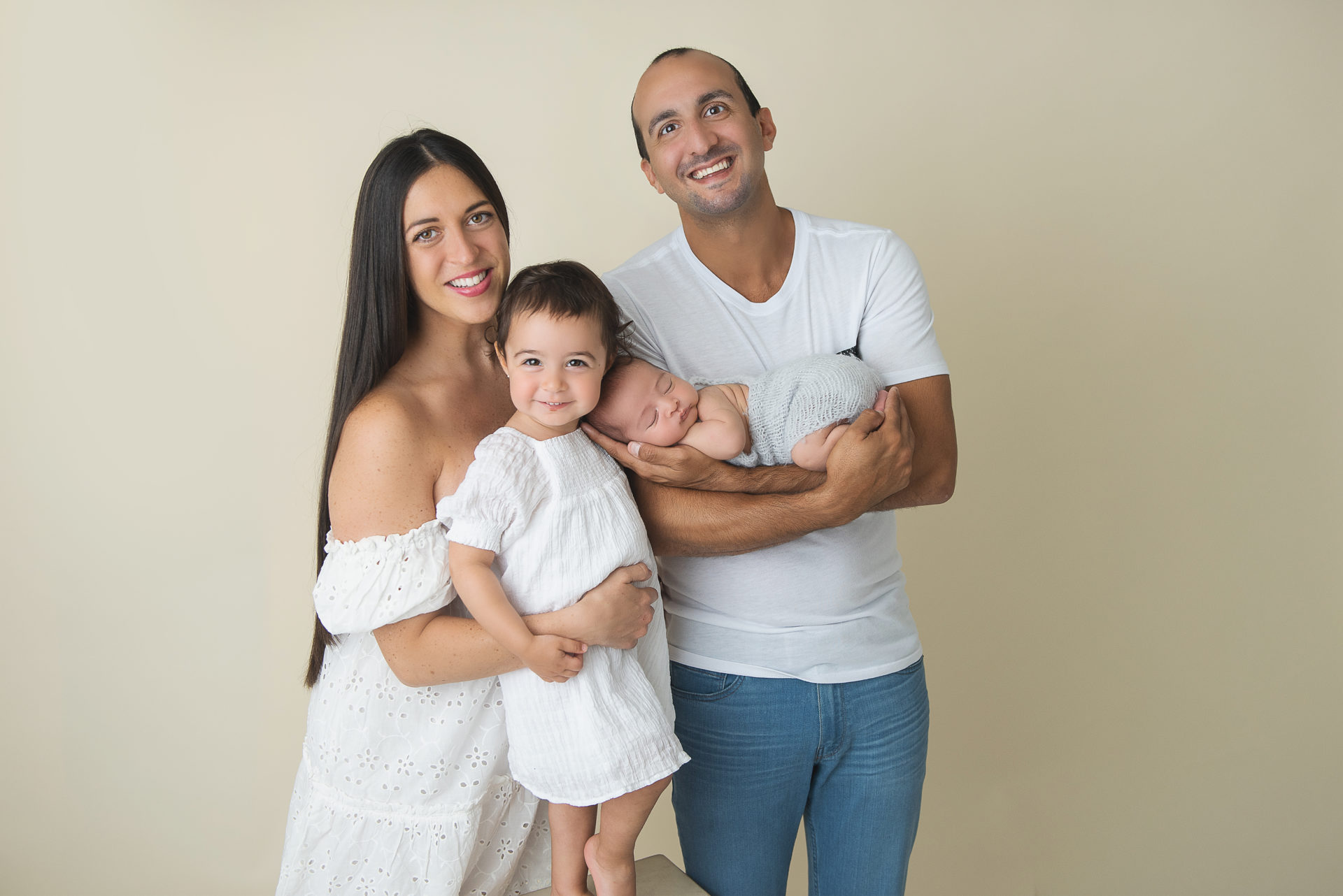FocusStudios-newbornfamily
